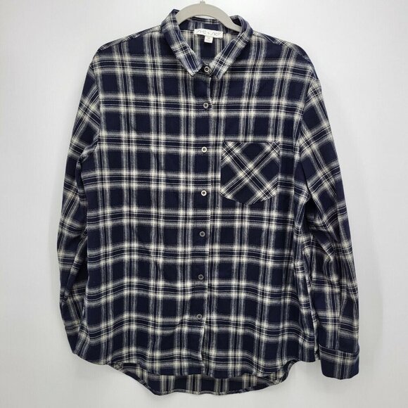 She + Sky‎ Flannel Womens Size Medium Blue White Long Sleeve Plaid Button-up - Picture 1 of 10